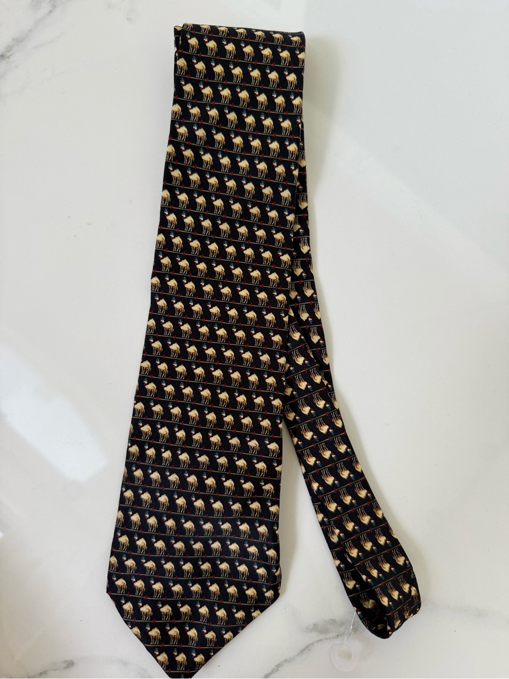 Museum Artifacts Vintage 100% Silk Camel Top Hat Print Novelty Necktie